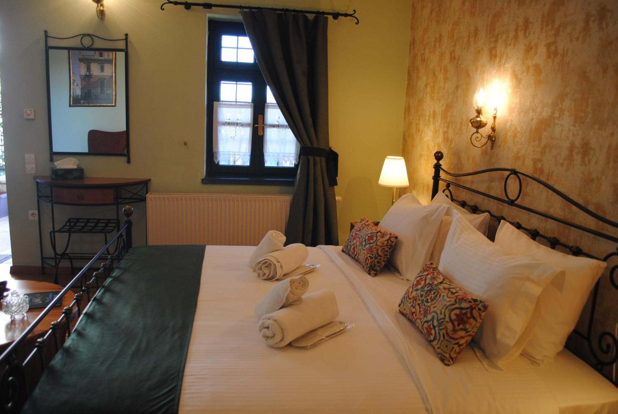 Andromachi'S Beloi Hotel Víca Kültér fotó